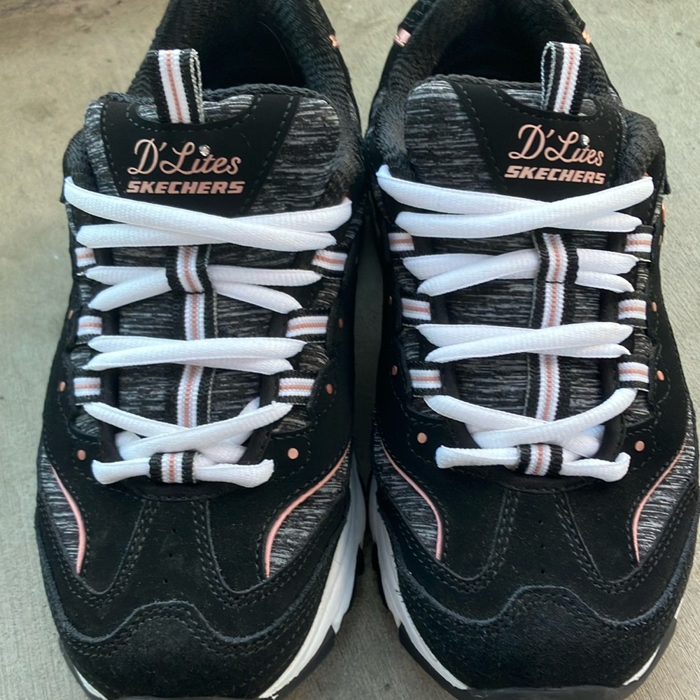D’Lites sketchers